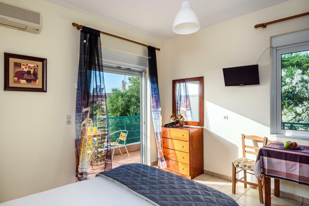 Golden Beach Hill Apartments Kato Daratso Extérieur photo