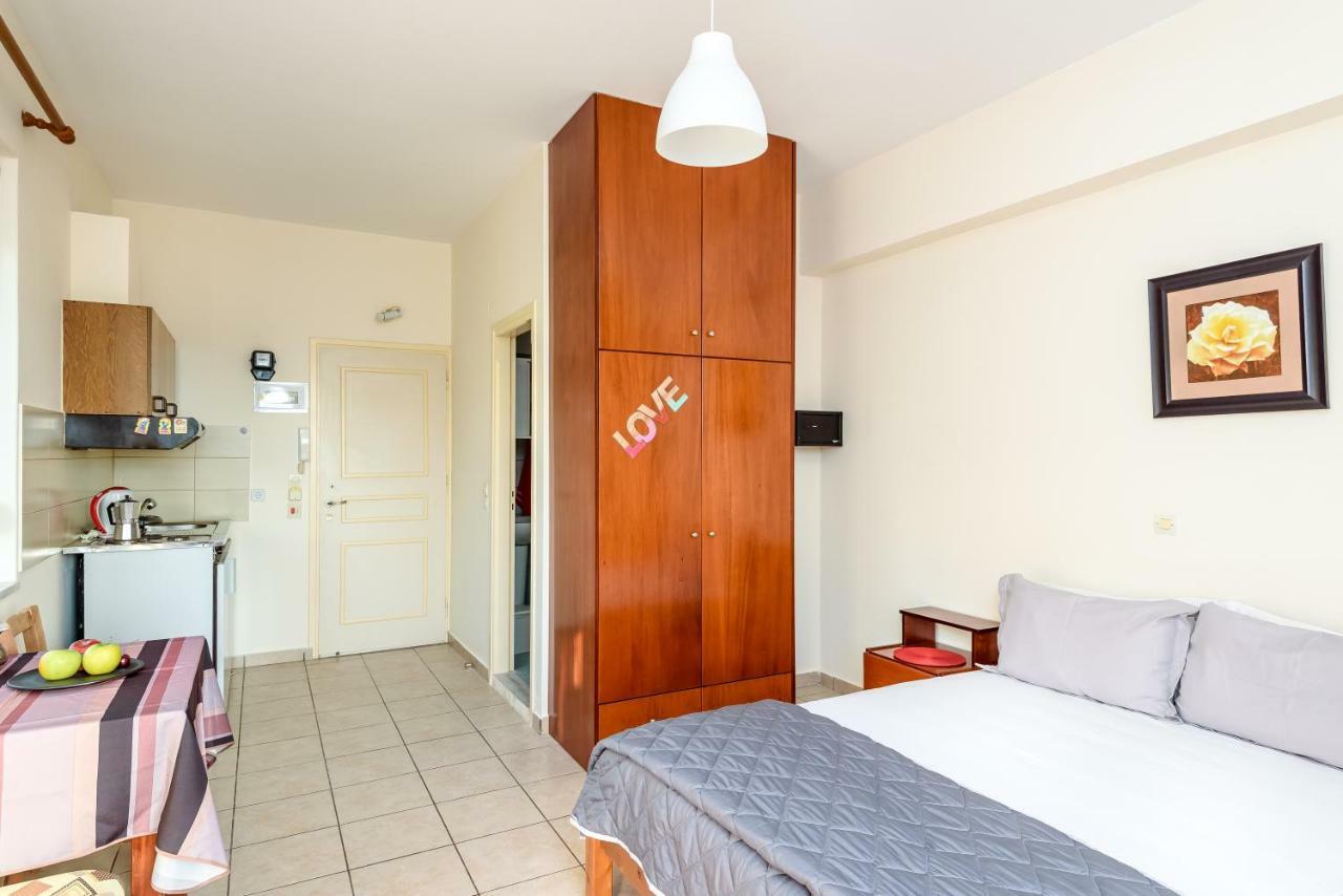Golden Beach Hill Apartments Kato Daratso Extérieur photo